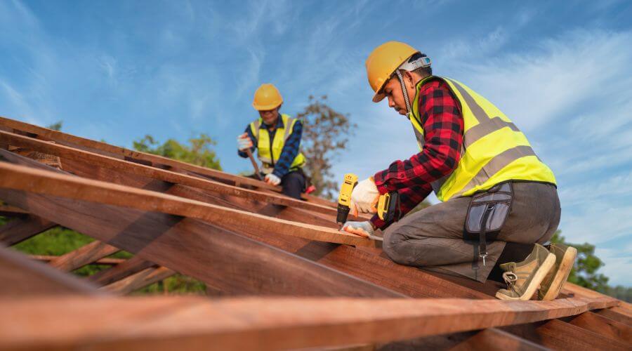 Professional Flat Roofing Installation services in Newaygo, MI